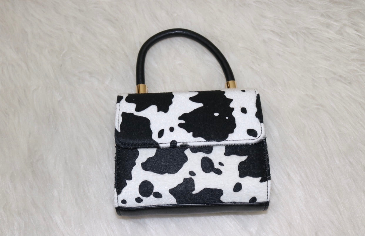 Moo’dy Purse